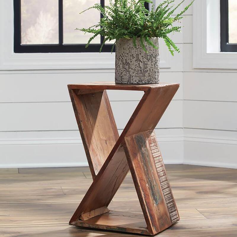 Accent Table
