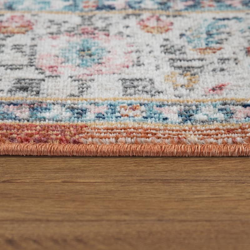 In & Outdoor Area Rug Oriental Pattern In modern differnt Colors