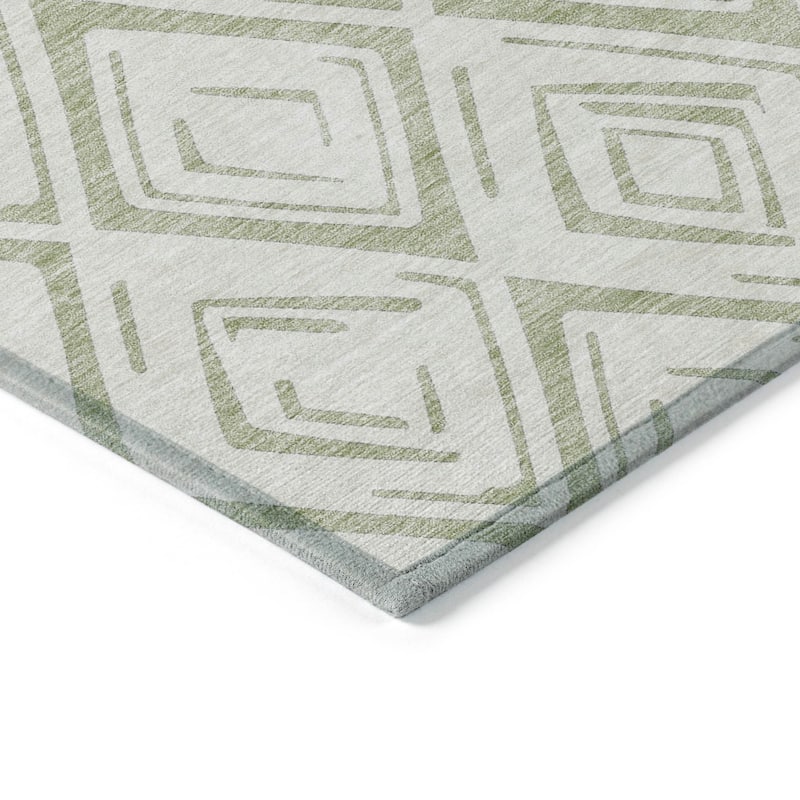 Machine Washable Indoor/ Outdoor Chantille Ombre Diamonds Rug