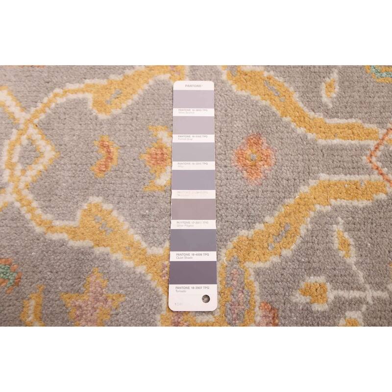 ECARPETGALLERY Hand-knotted Royal Oushak Grey Wool Rug - 2'5 x 5'10