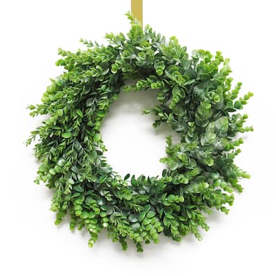 Frosted Green Artificial Eucalyptus Leaf Foliage Greenery Wreath 16in