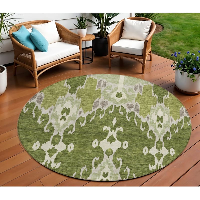 HomeRoots Ikat Transitional Rectangle Outdoor Rug - 8' Round