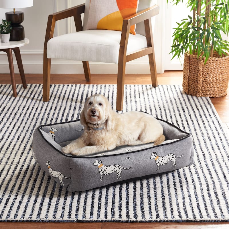 SAFAVIEH Pet Collection Dalmatian Dog Bed - 24W  x 28D