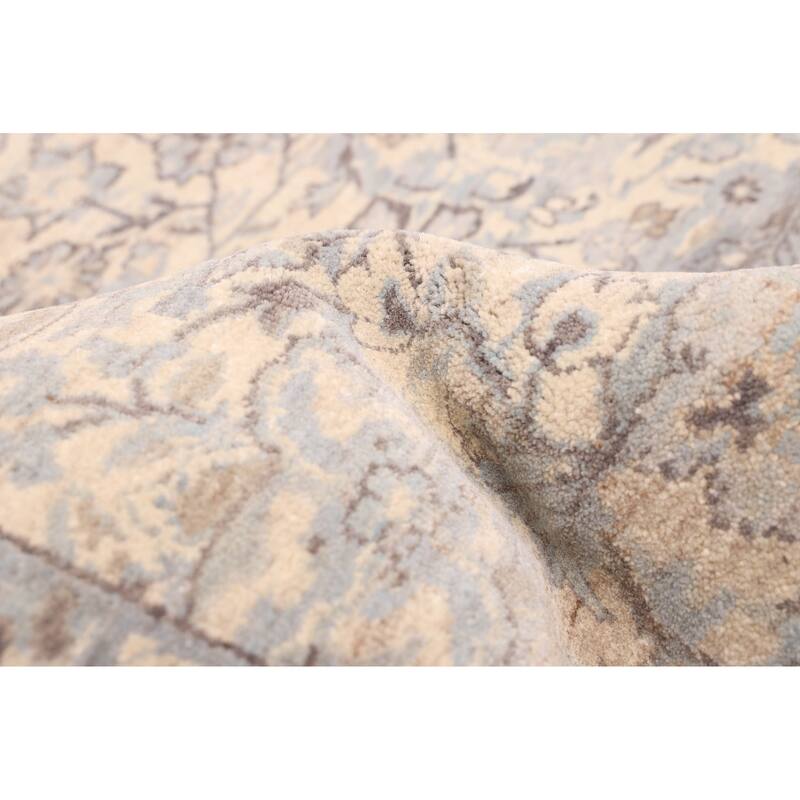 ECARPETGALLERY Hand-knotted Jamshidpour Ivory, Light Blue Wool Rug - 6'1 x 8'9
