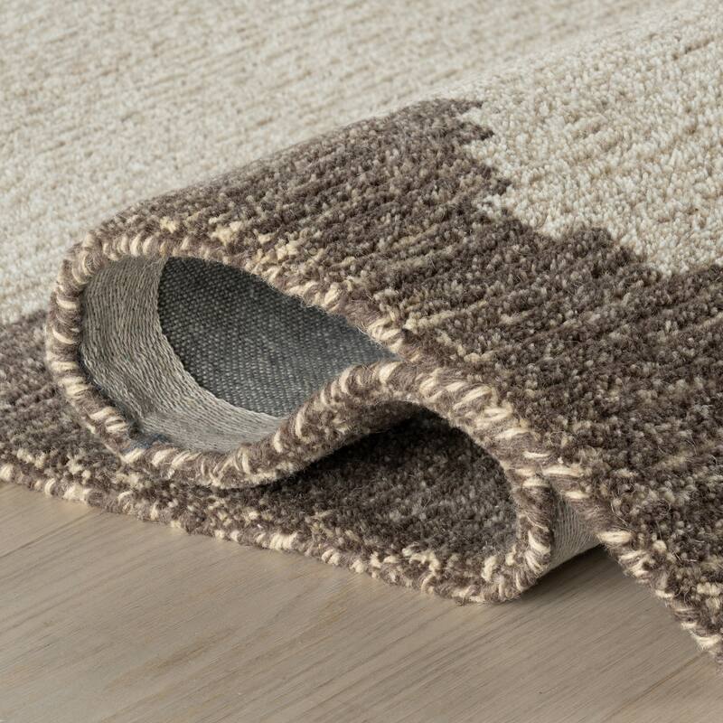 Nuloom Delphira Modern Wool Rug