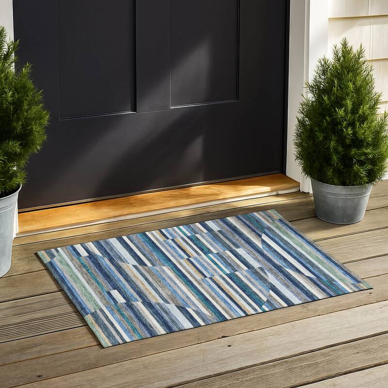 Machine Washable Indoor/ Outdoor Modern Cokedale Chantille Rug - Navy - 1'8" x 2'6"