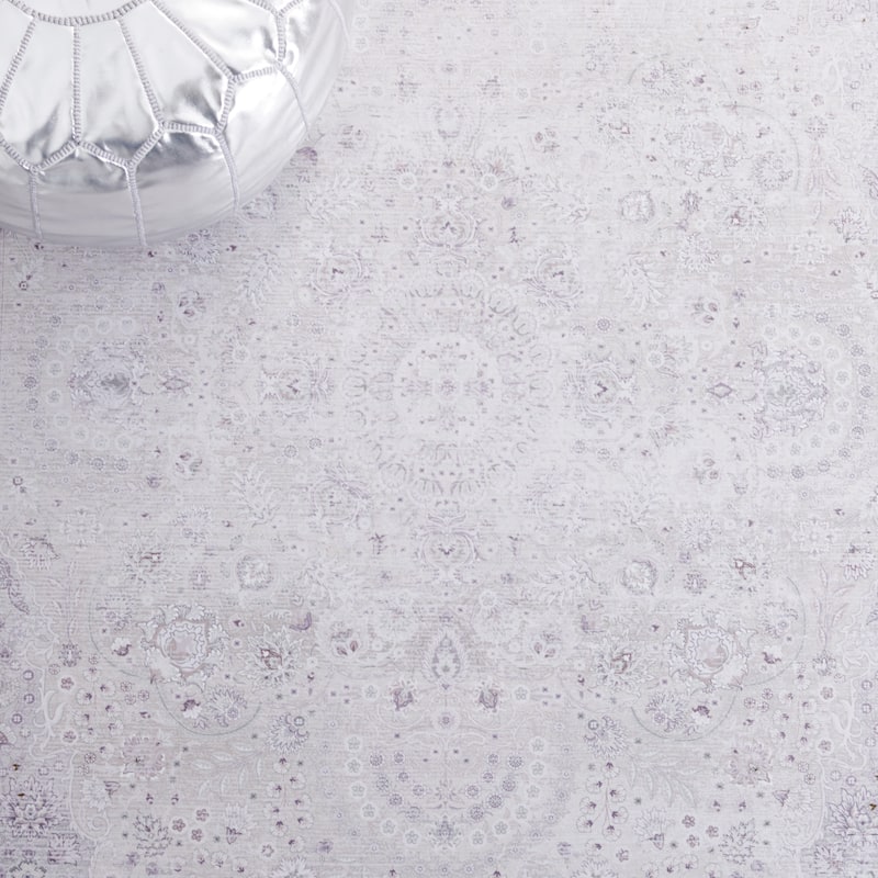 SAFAVIEH Tucson Machine Washable Slip Resistant Fanica Rug