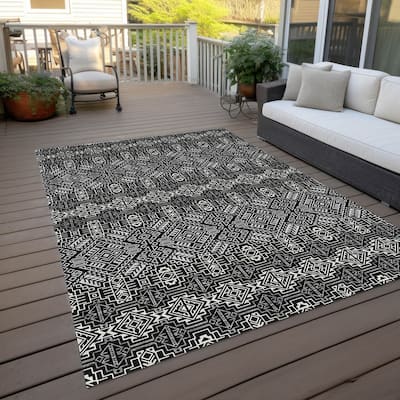 Machine Washable Indoor/ Outdoor Moroccan Boho Chantille Rug
