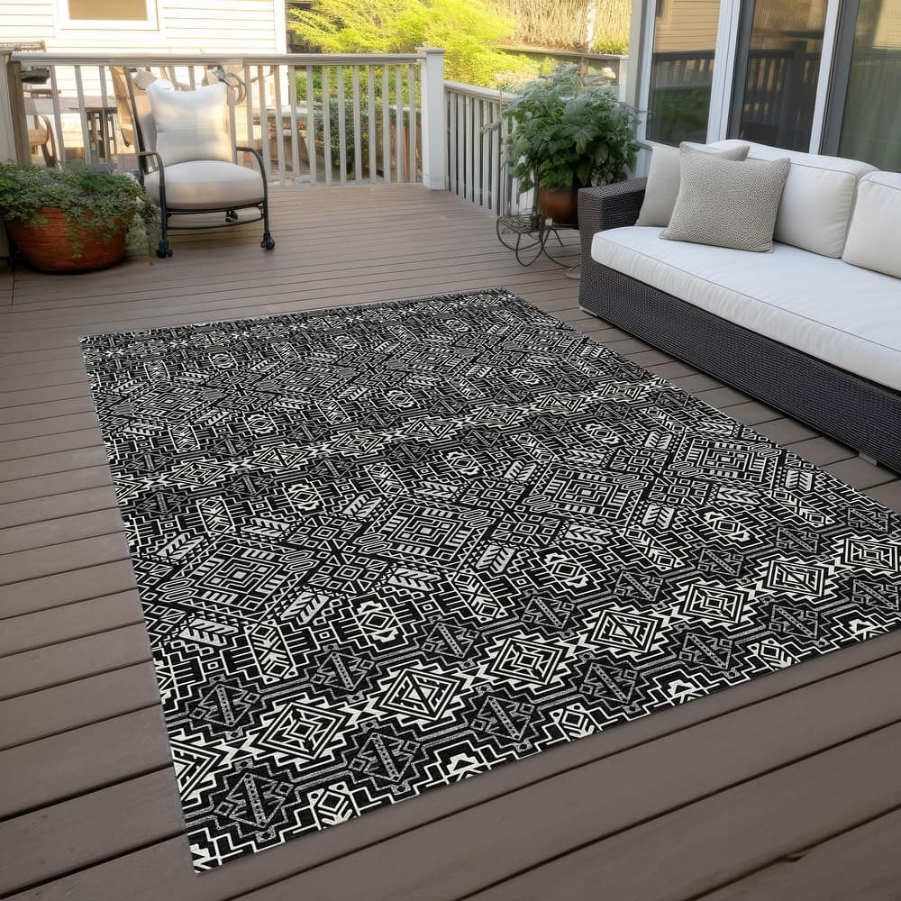 Machine Washable Indoor/ Outdoor Moroccan Boho Chantille Rug