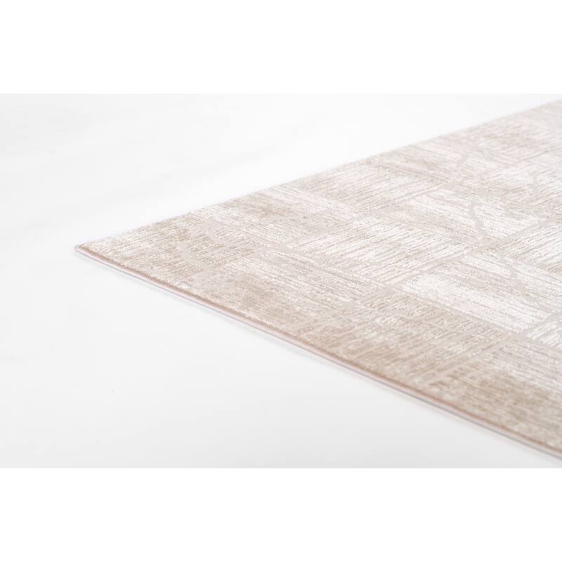 Momeni Talia Polyester Blend Geometric Area Rug