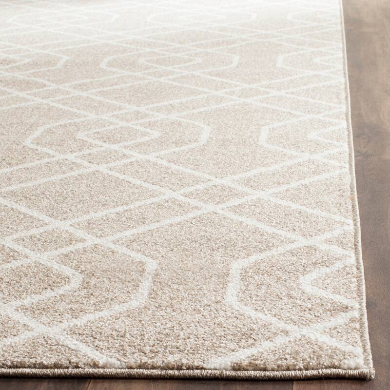 SAFAVIEH Amherst Aureliane Modern Rug
