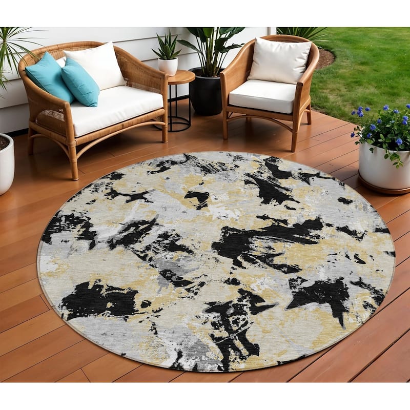 HomeRoots Floral Transitional Rectangle Outdoor Rug - 8' Round