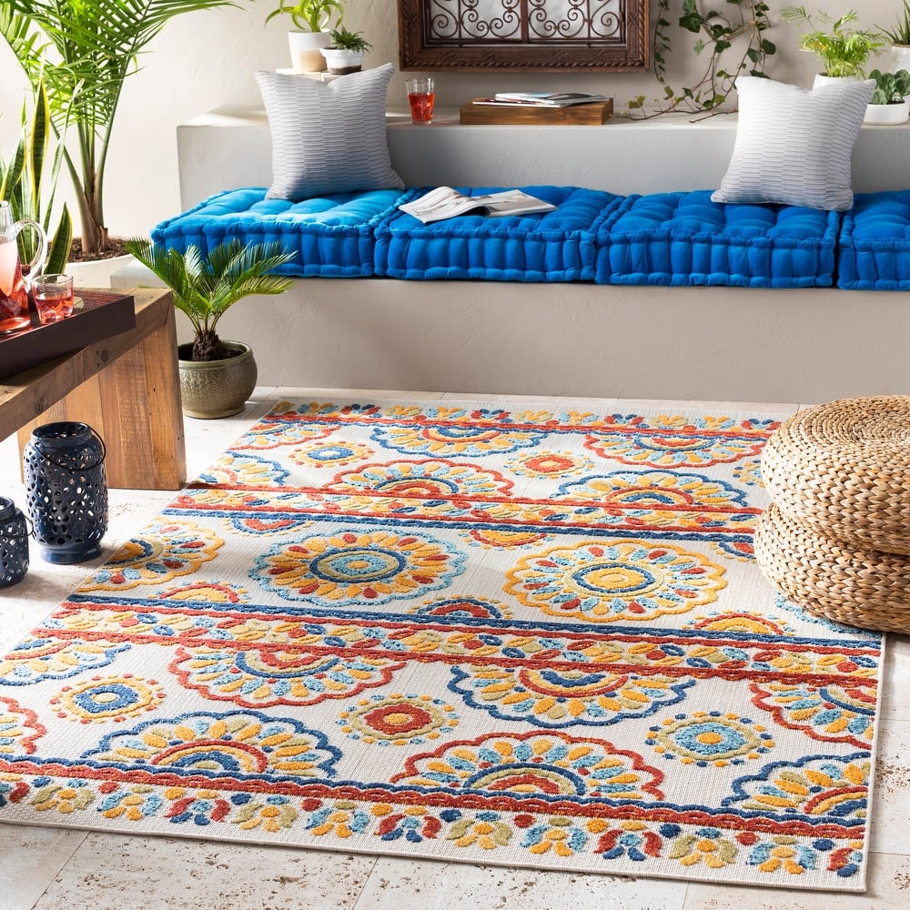 Philon Transitional Indoor/ Outdoor Area Rug