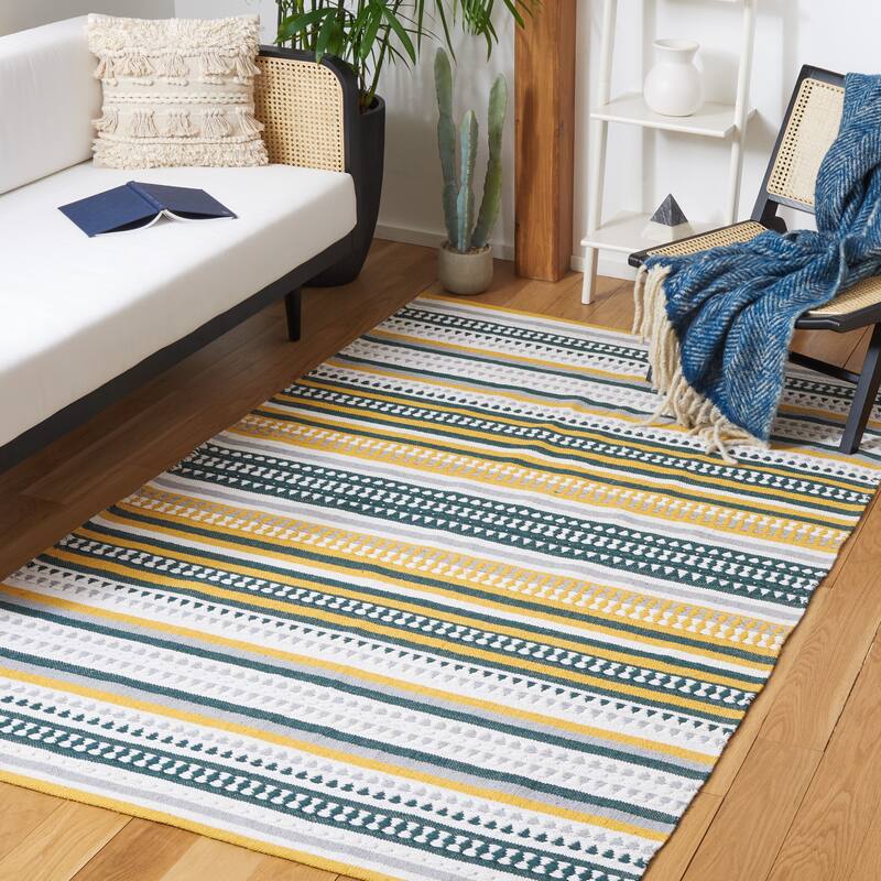 SAFAVIEH Handmade Montauk Nellwyn Cotton Rug - 3' x 5' - Yellow/Ivory