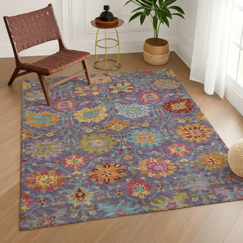 Machine Washable Indoor/ Outdoor Traditional Kashan Chantille Rug