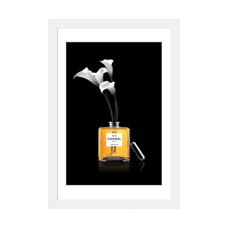 iCanvas "Chanel Vase" by Alexandre Venancio - White - 24x16x1