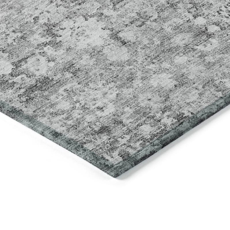 Machine Washable Indoor/ Outdoor Chantille Traditional Vintage Floral Rug