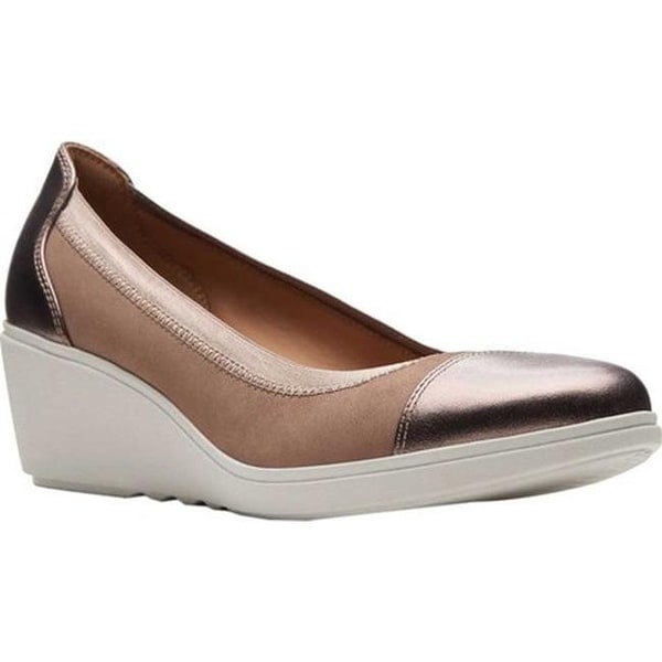 un tallara clarks