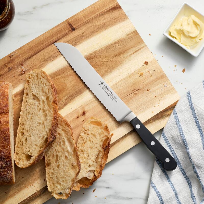 Henckels CLASSIC 7-inch Bread Knife