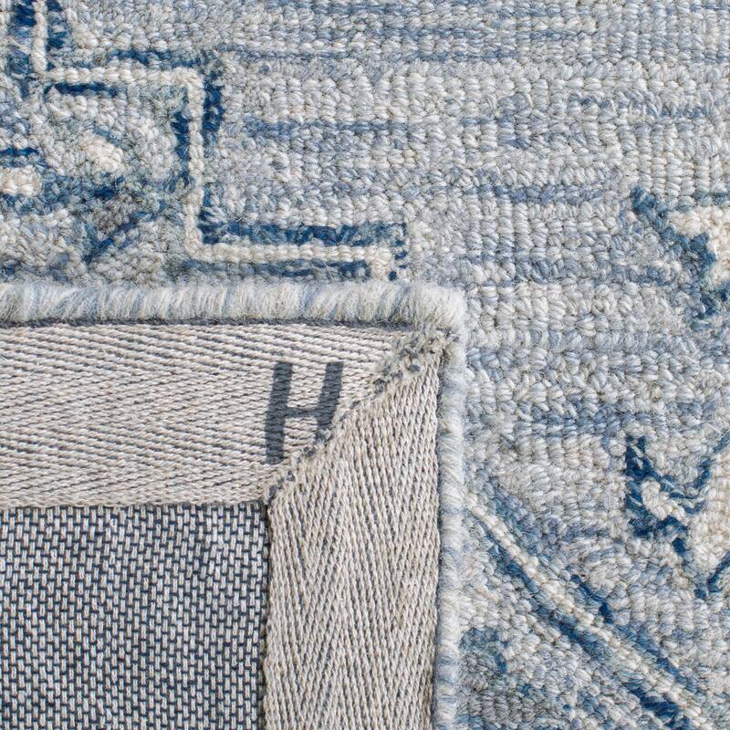 Martha Stewart by SAFAVIEH Hand-Woven Zhivitza Wool Rug