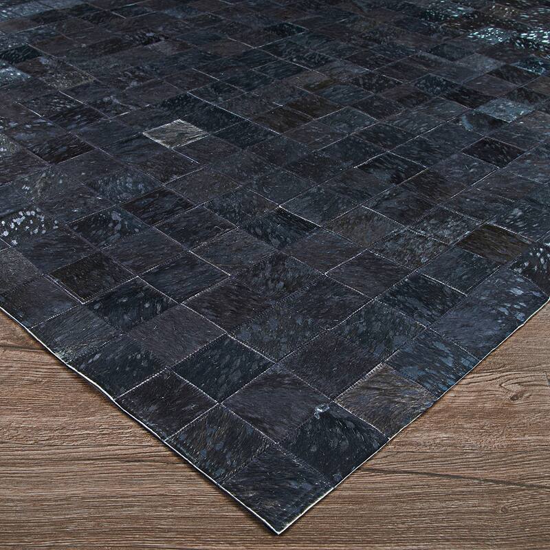 Handmade Vail Stellar Black Cowhide Leather Area Rug