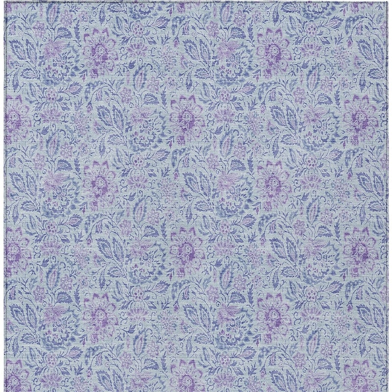 HomeRoots Floral Transitional Rectangle Outdoor Rug