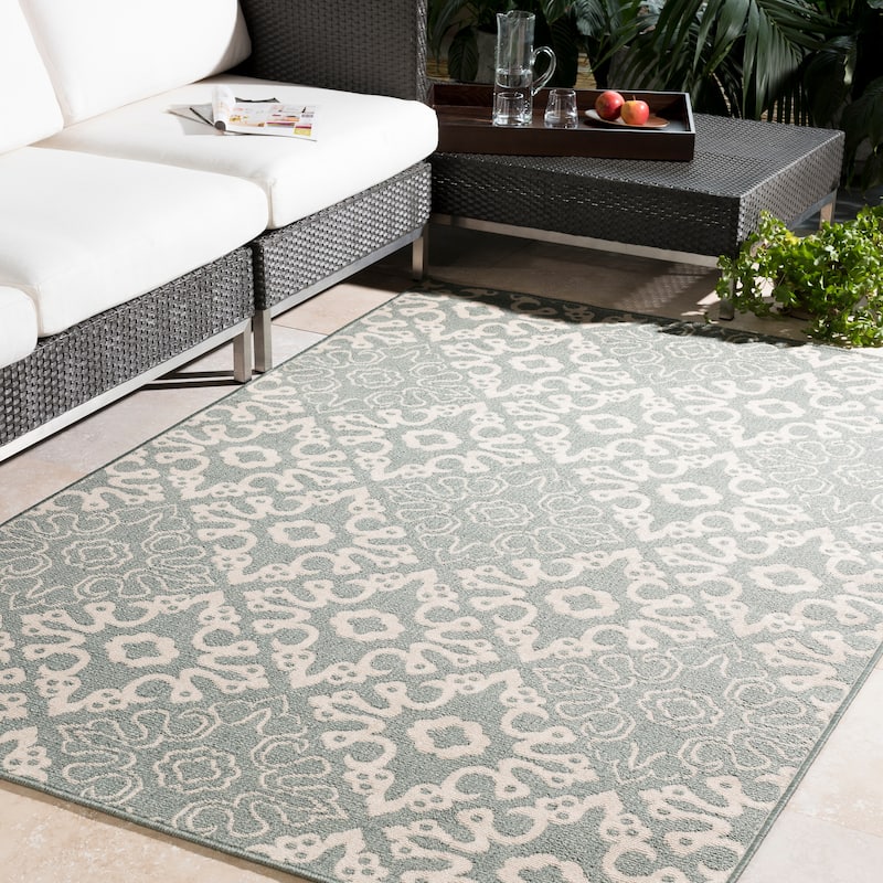 Artistic Weavers Olivia Transitional Medallions Indoor/Outdoor Area Rug
