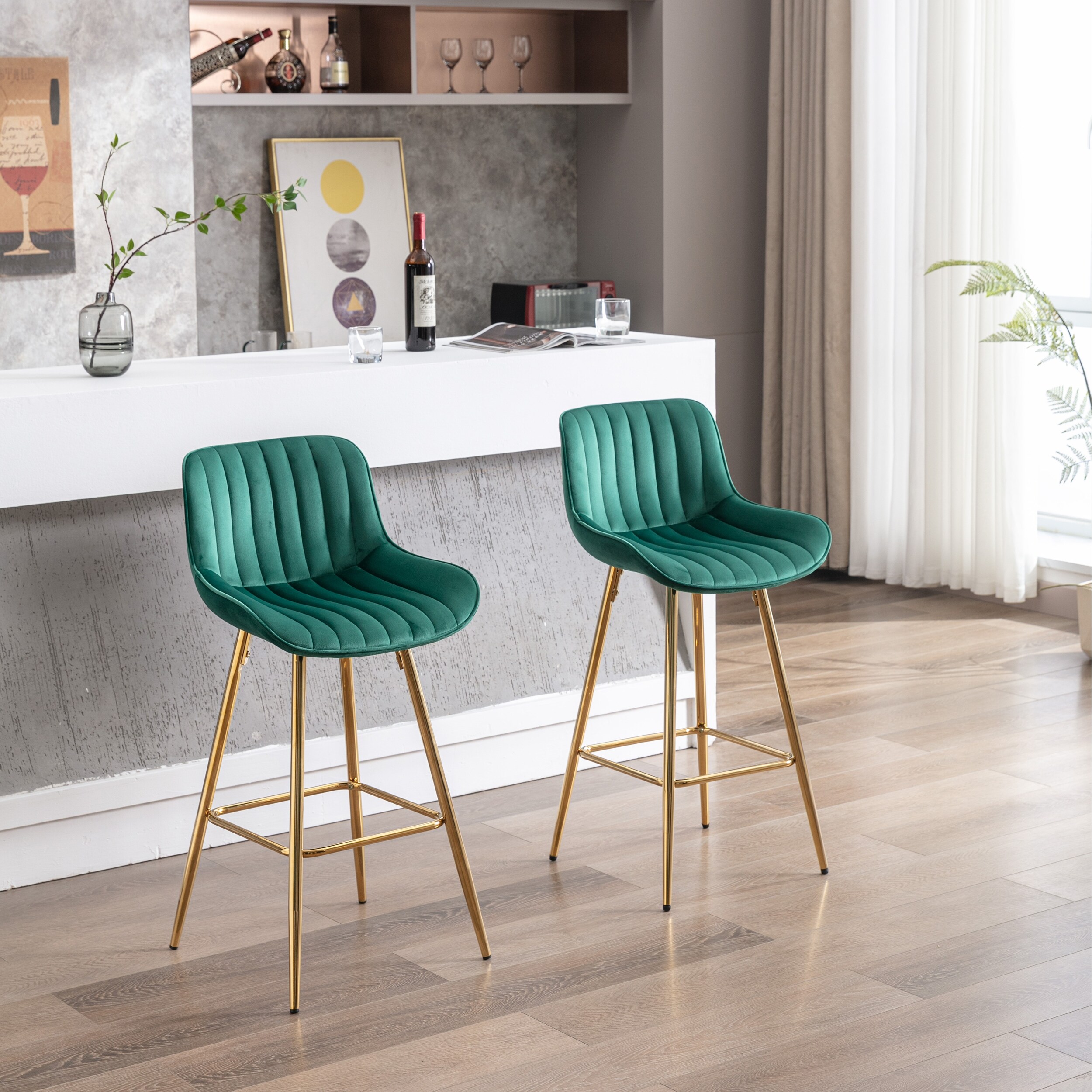 26 Inch Set of 2 Bar Stools with Chrome Footrest Velvet Fabric Counter Stool Golden Leg Simple Bar Stool GREEN