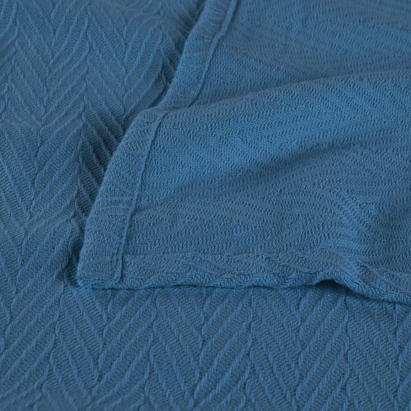 Superior Metro Zig-Zag Chevron All-Season Bedding Cotton Blanket