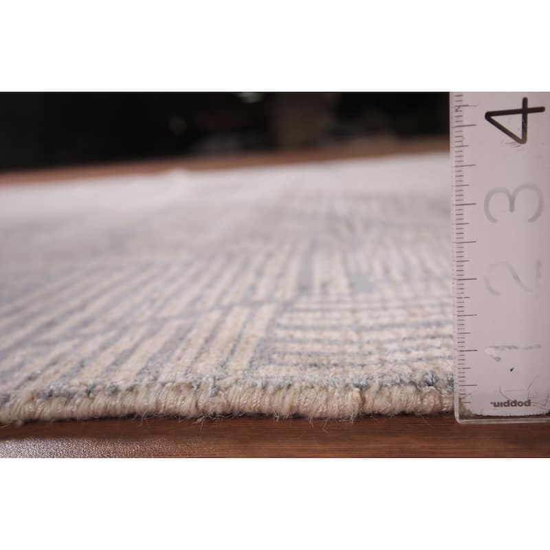 All-Over Modern Area Rug Handmade Abstract Wool Carpet - 5'4" x 7'6"