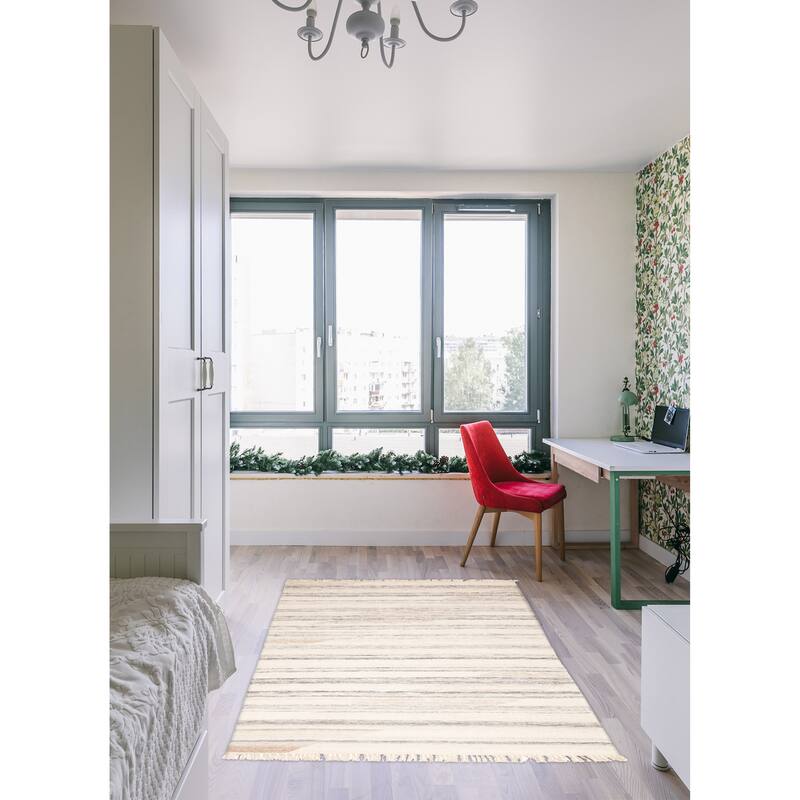 ECARPETGALLERY Flat-Weave Ankara FW Cream Wool Kilim - 5'7 x 7'7