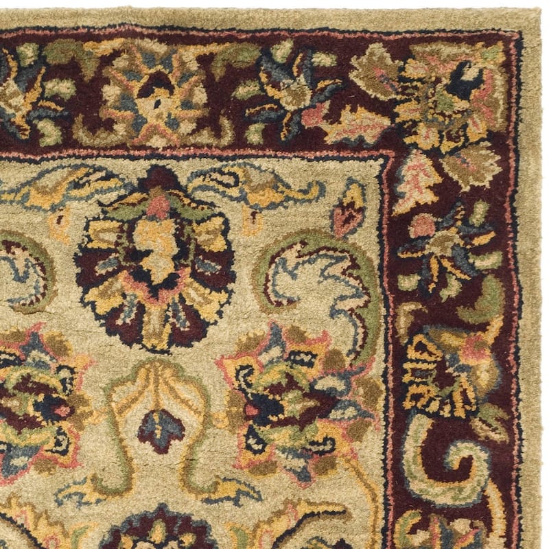 SAFAVIEH Handmade Classic Versa Traditional Oriental Wool Rug