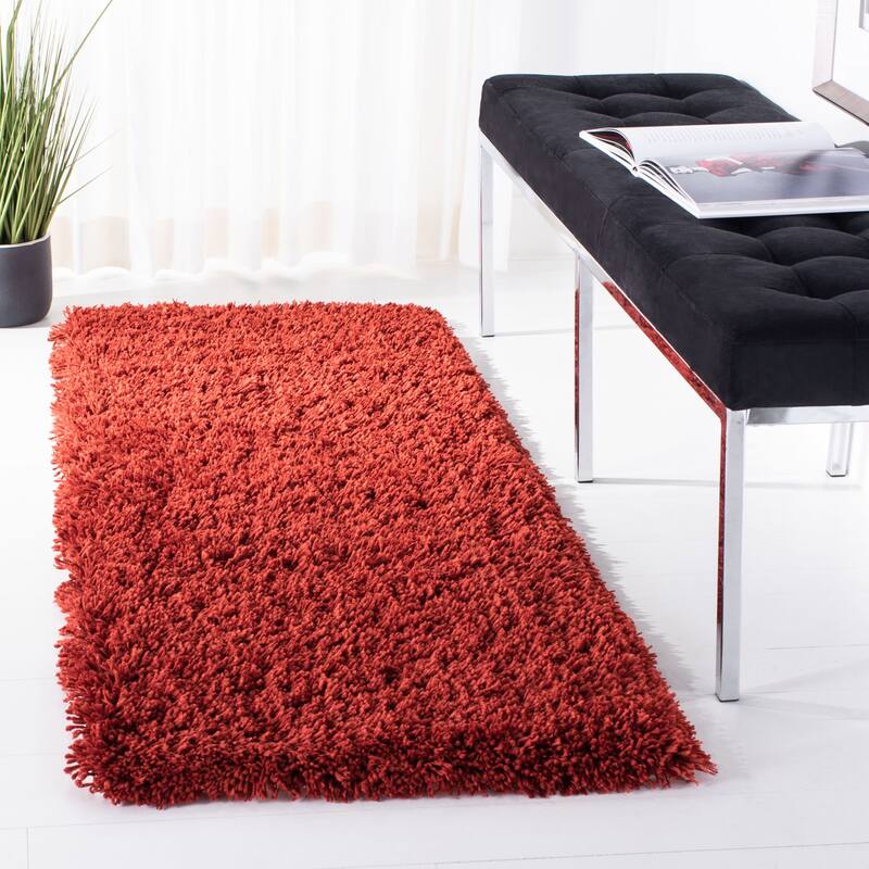 SAFAVIEH Handmade Classic Shag Nakhshun Rug - 2' x 3' - Rust