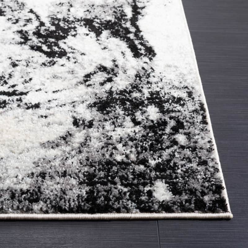 SAFAVIEH Tulum Erblina Bohemian & Eclectic Rug - 2' x 9' Runner - Ivory/Black