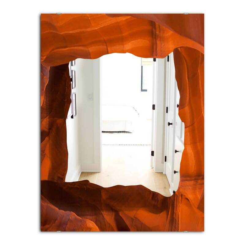 Designart 'Light Beam In Antelope Canyon In Arizona I' Traditional