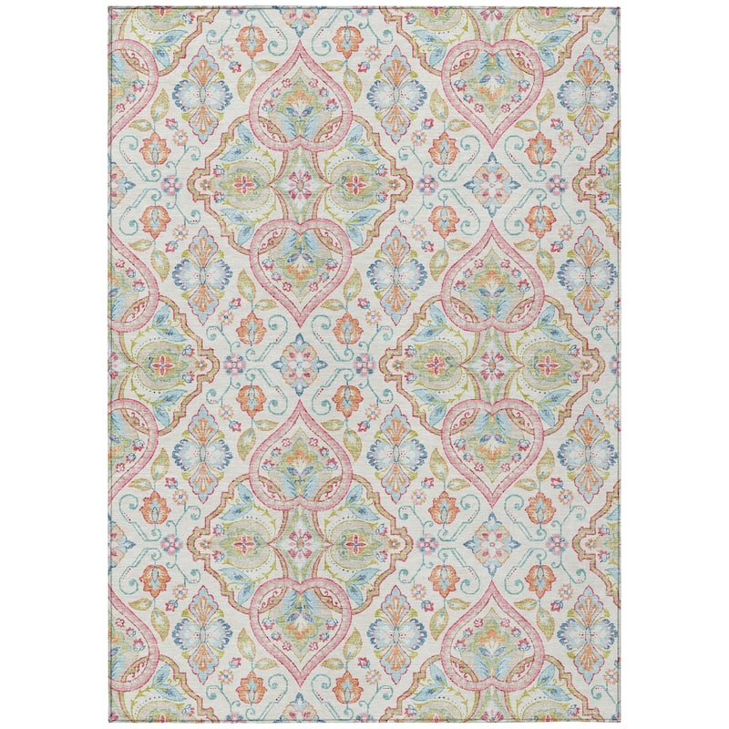Machine Washable Indoor/Outdoor Traditional Spades Chantille Rug