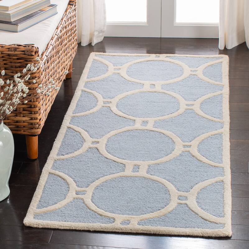 SAFAVIEH Handmade Cambridge Arah Modern Moroccan Wool Rug - 2'6" x 6' Runner - Light Blue/Ivory - Runner