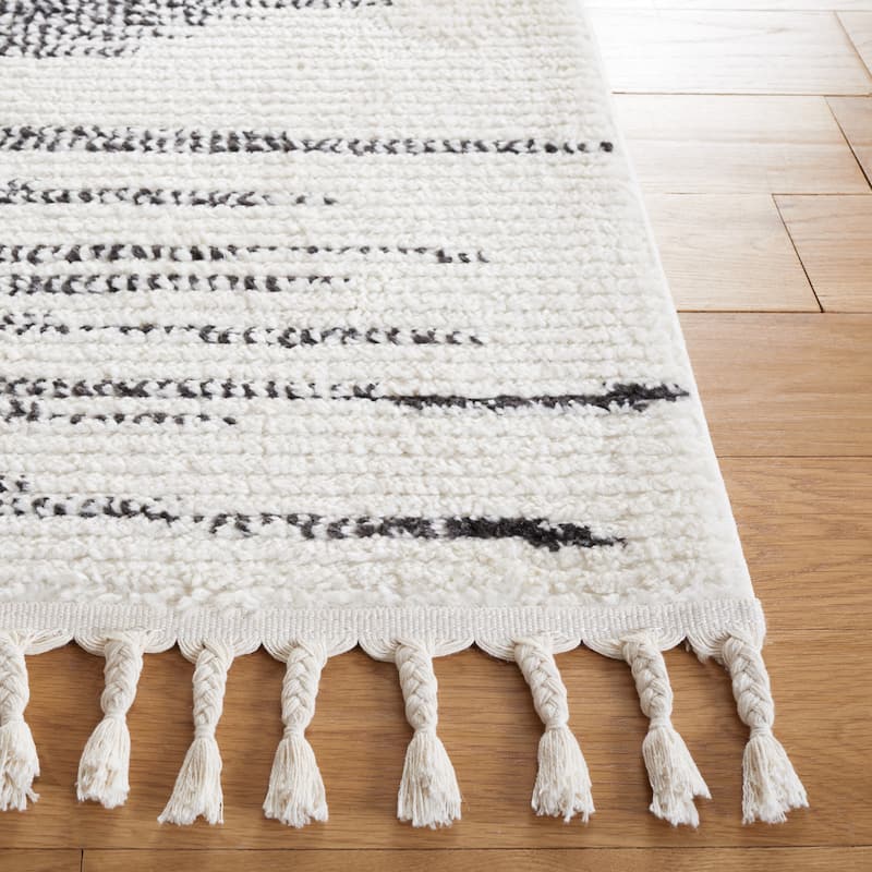 SAFAVIEH Moroccan Tassels Luvinia Abstract Rug
