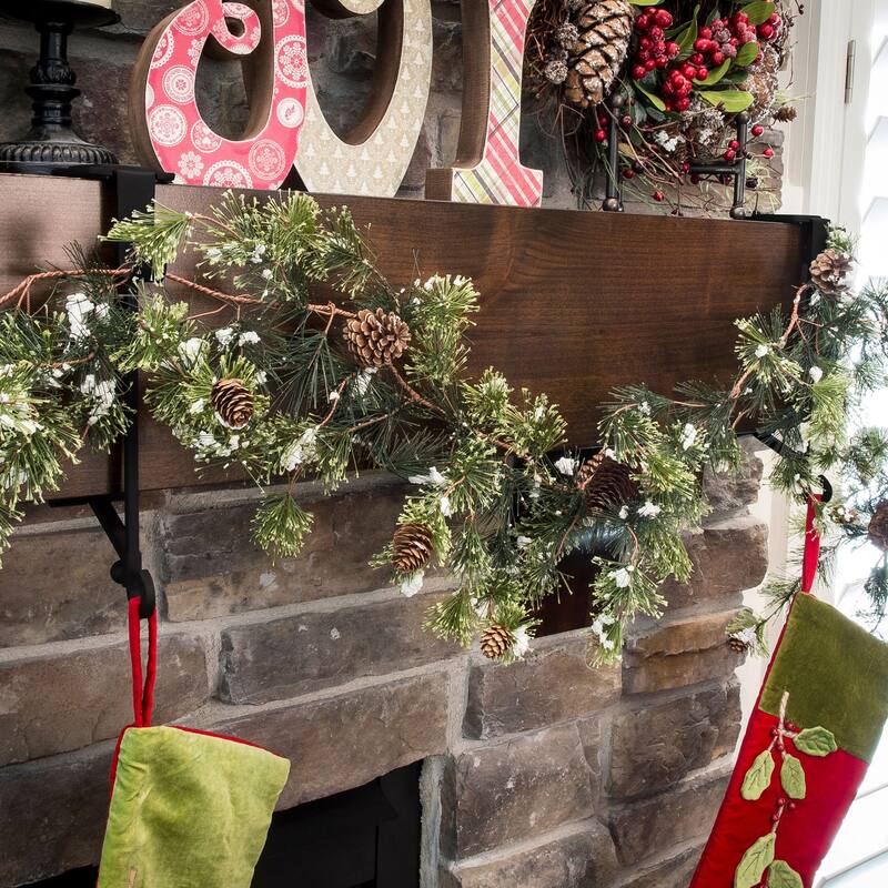 Garland and christmas stocking holder for mantle (3-Pack) (White)