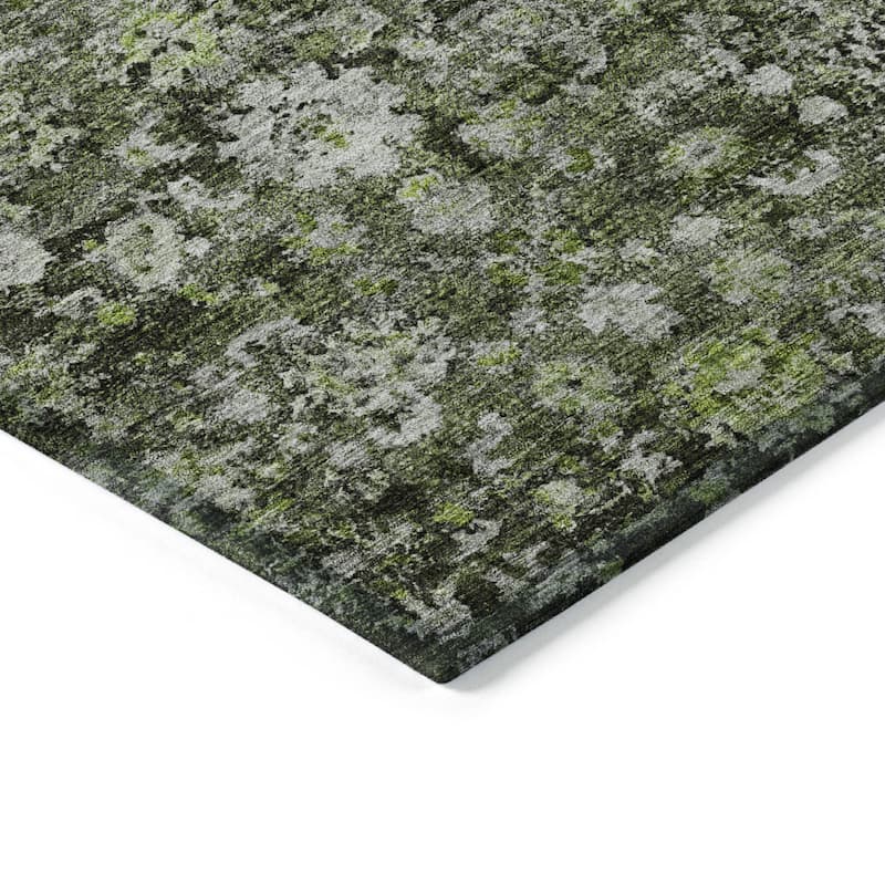 HomeRoots Oriental Traditional Rectangle Outdoor Rug
