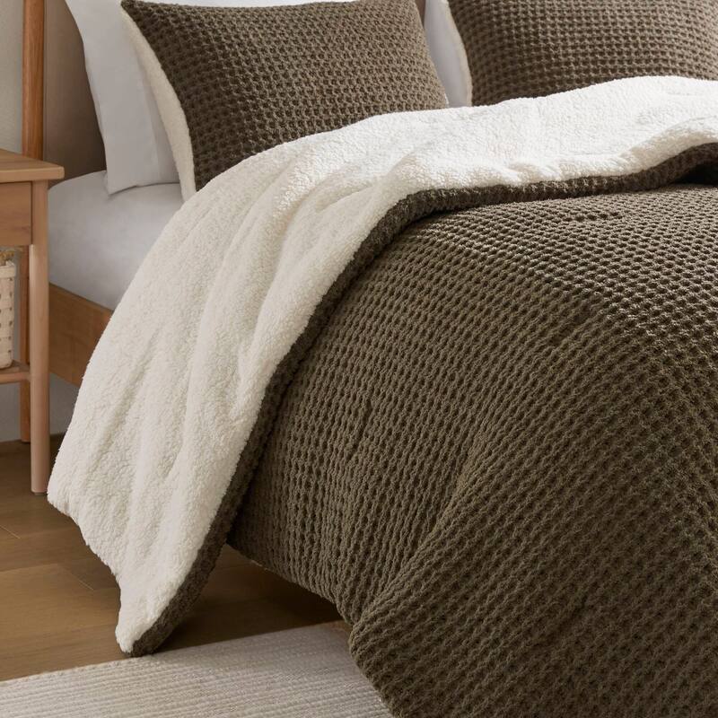 GDF Studio - Waffle Knit Chenille Comforter Set