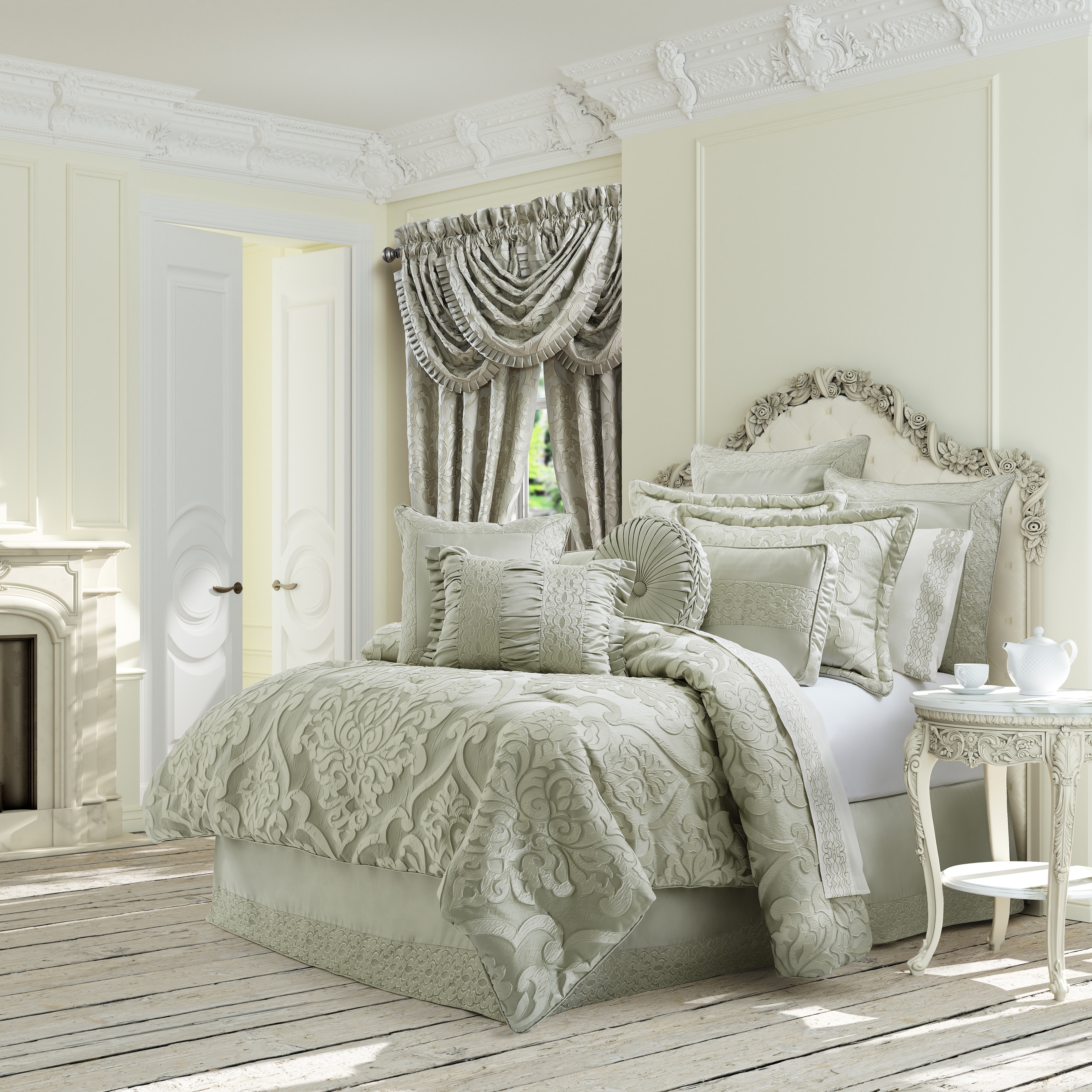Chenille J. Queen New York Comforters and Sets - Bed Bath & Beyond