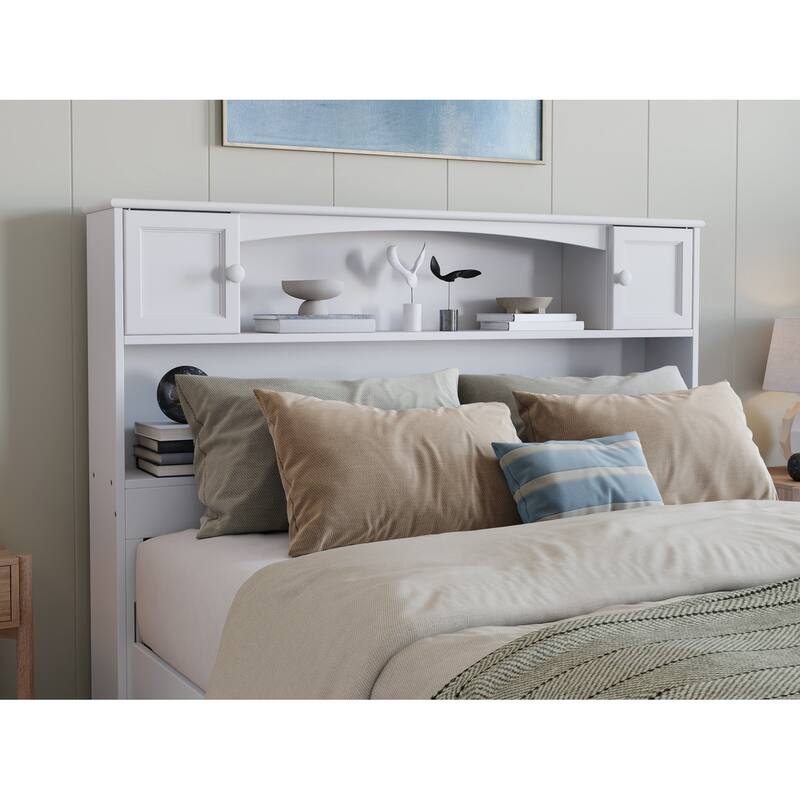 Hadley Platform Bed with Panel Footboard and Twin Trundle