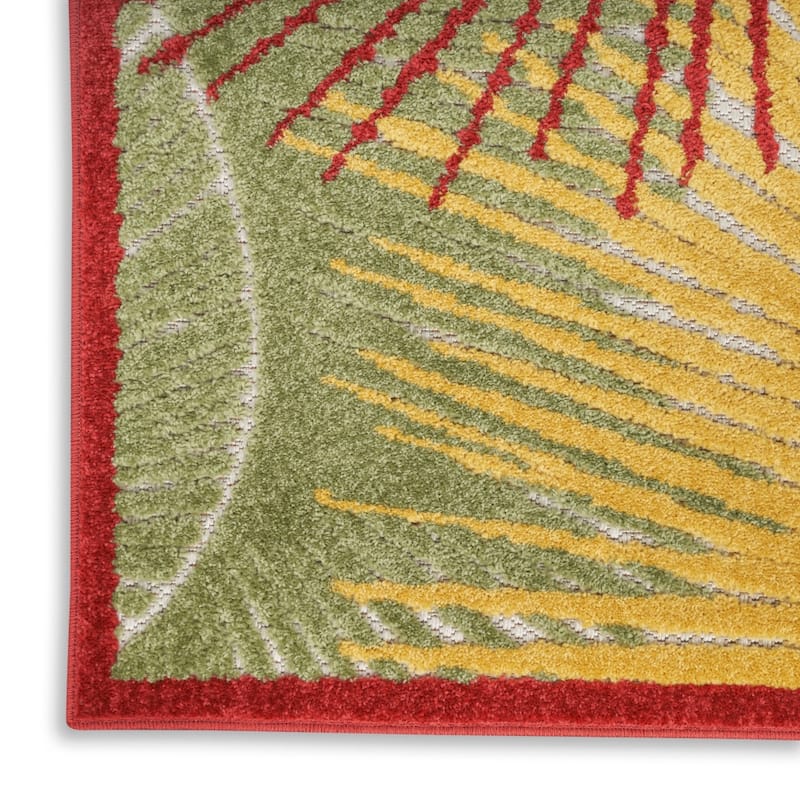 HomeRoots Palm Leaf Contemporary Rectangle Outdoor Rug - 5' X 7'