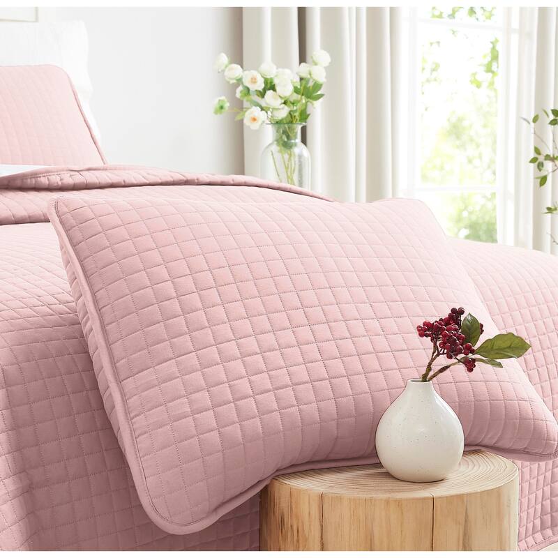 Oversized Solid 3-piece Quilt Set by Southshore Fine Linens