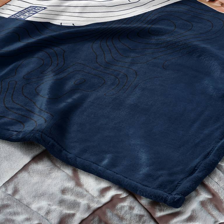 MLB New York Yankees Player Silk Touch Throw Blanket