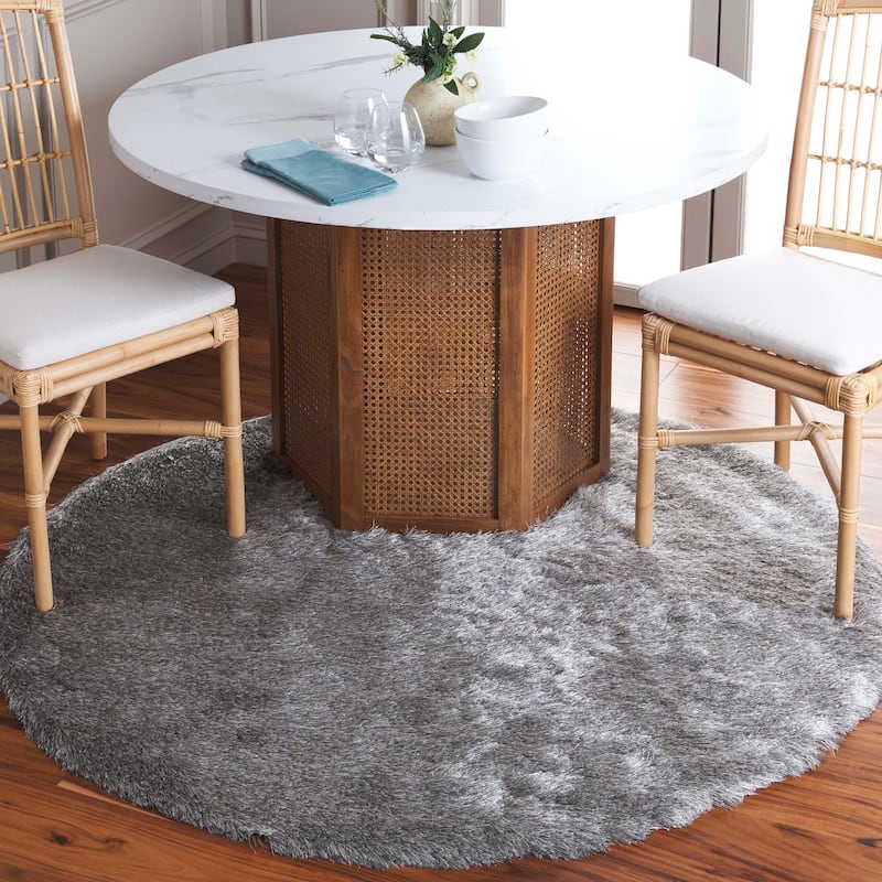 SAFAVIEH Handmade Nataly Shag Danara 2.5-inch Thick Rug - 7' Round - Silver