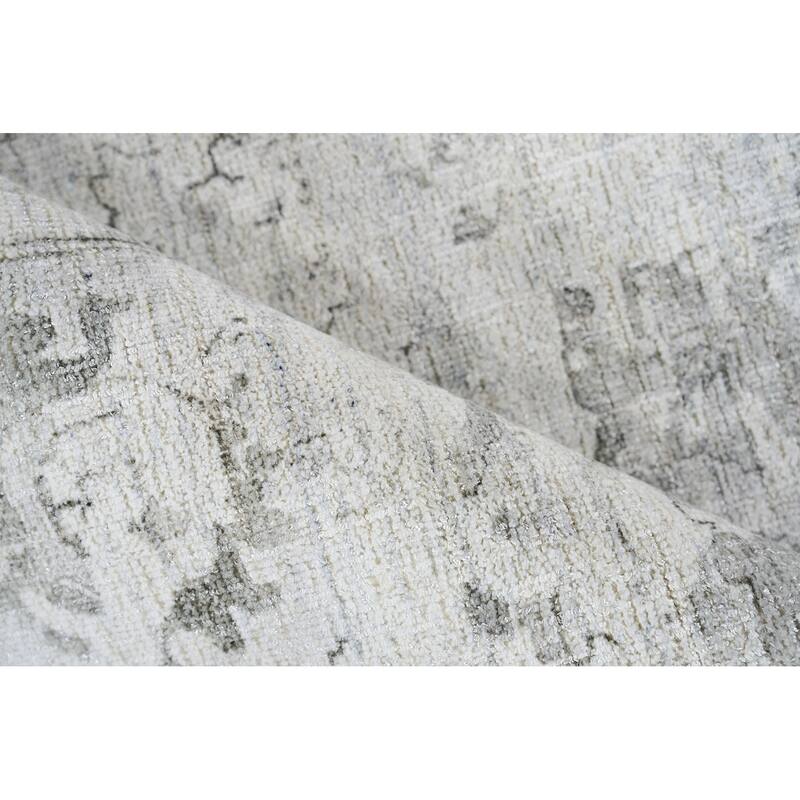 EXQUISITE RUGS Dorchester Hand-loomed Wool/Bamboo Silk Ivory/Silver Area Rug.