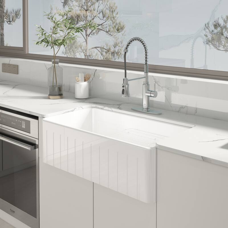 All-in-One Striped Design Reversible Installation Single Bowl Farmhouse/Apron-Front Fireclay Kitchen Sink with Kitchen Faucet