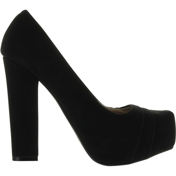 black pumps with thick heel